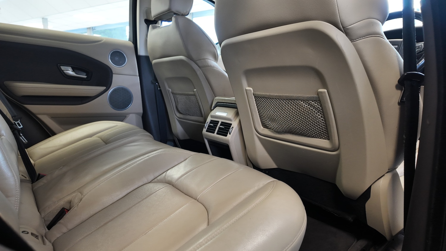 Used Land Rover Range Rover Evoque 2015 for sale - 69028558: Photo 23