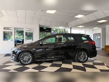 Used Ford Focus 2016 for sale - 75131758: Photo