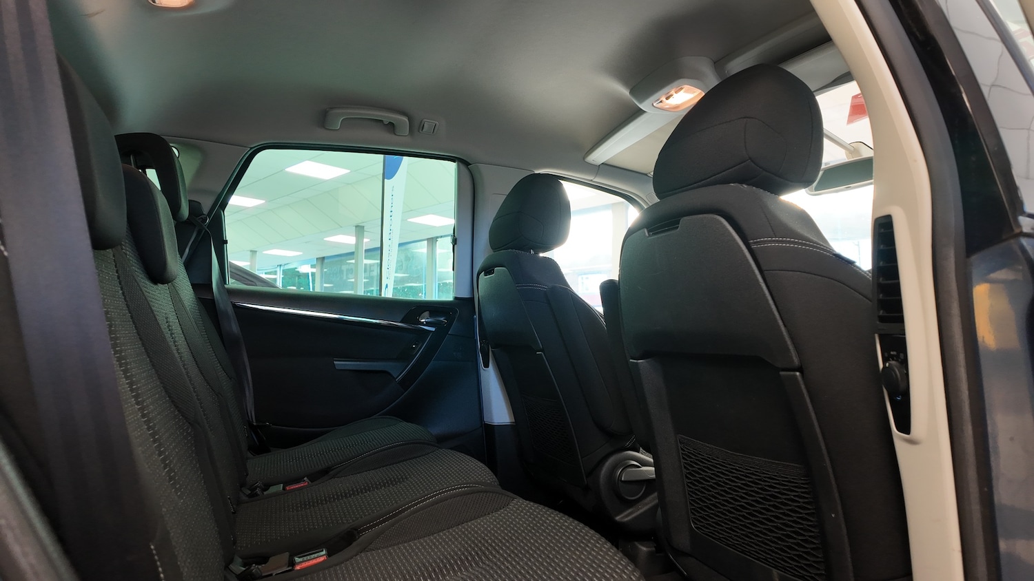 Used Citroen C4 Picasso 2013 for sale - 76734292: Photo 25