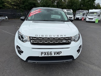 Used Land Rover Discovery Sport 2016 for sale - 79047588: Photo