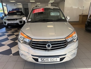 Used Ssangyong Turismo 2016 for sale - 78421026: Photo