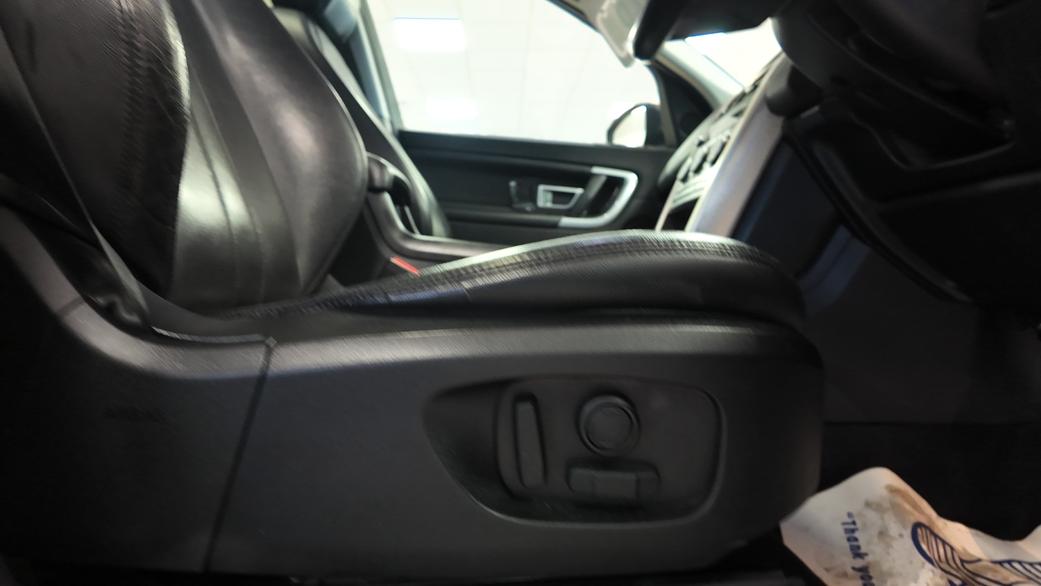 Used Land Rover Discovery Sport 2015 for sale - 77432704: Photo 24