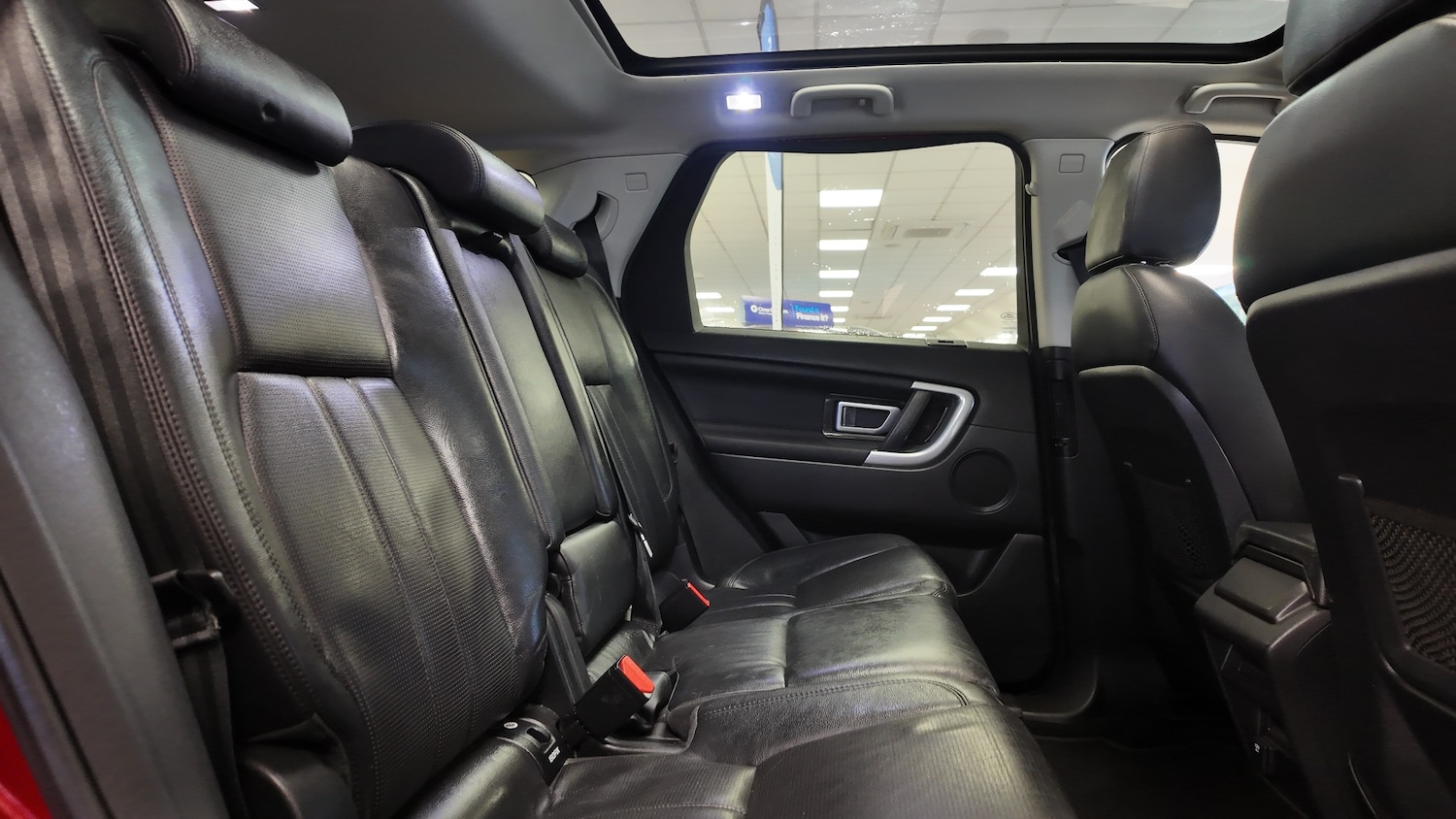 Used Land Rover Discovery Sport 2015 for sale - 77432704: Photo 26