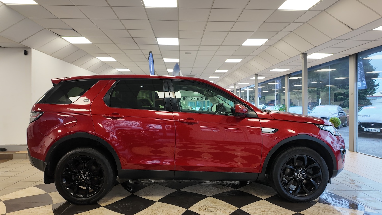 Used Land Rover Discovery Sport 2015 for sale - 77432704: Photo 6