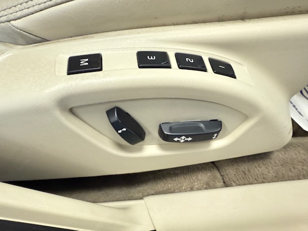 Used Volvo V60 2013 for sale - 76230510: Photo 11