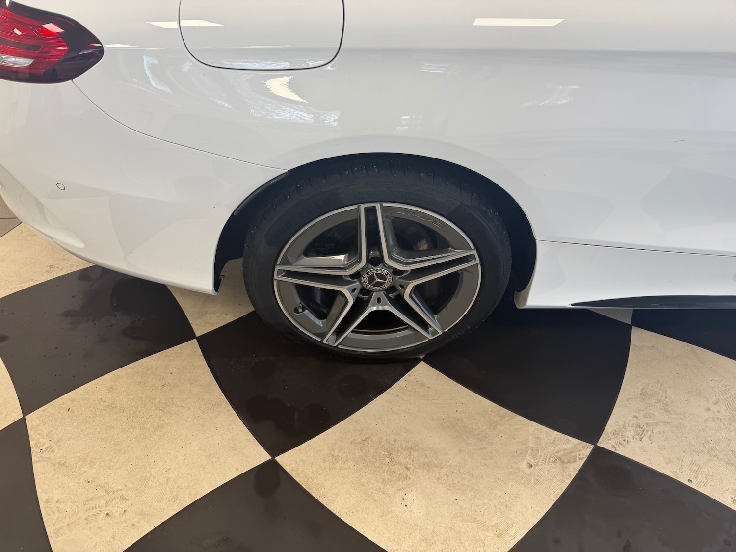 Used Mercedes-Benz C Class 2020 for sale - 77902025: Photo 9