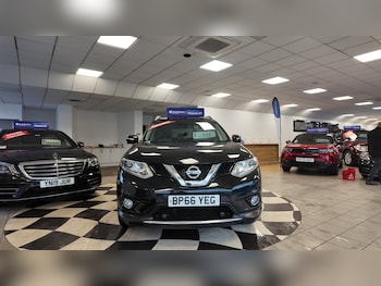 Used Nissan X-Trail 2016 for sale - 77245341: Photo