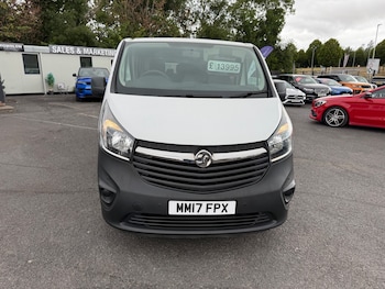 Used Vauxhall Vivaro 2017 for sale - 79342596: Photo
