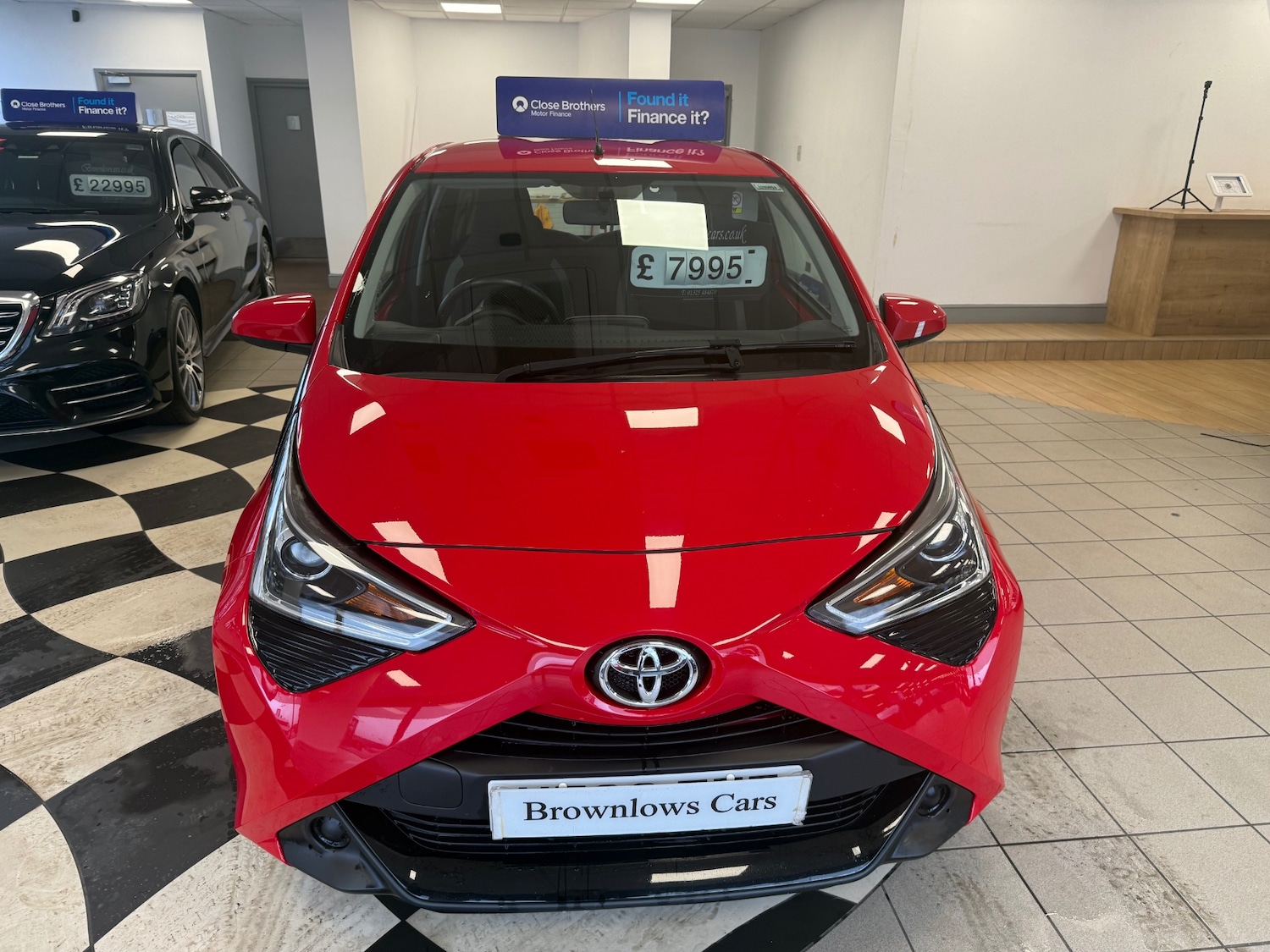 Used Toyota AYGO 2019 for sale - 77474988: Photo 2
