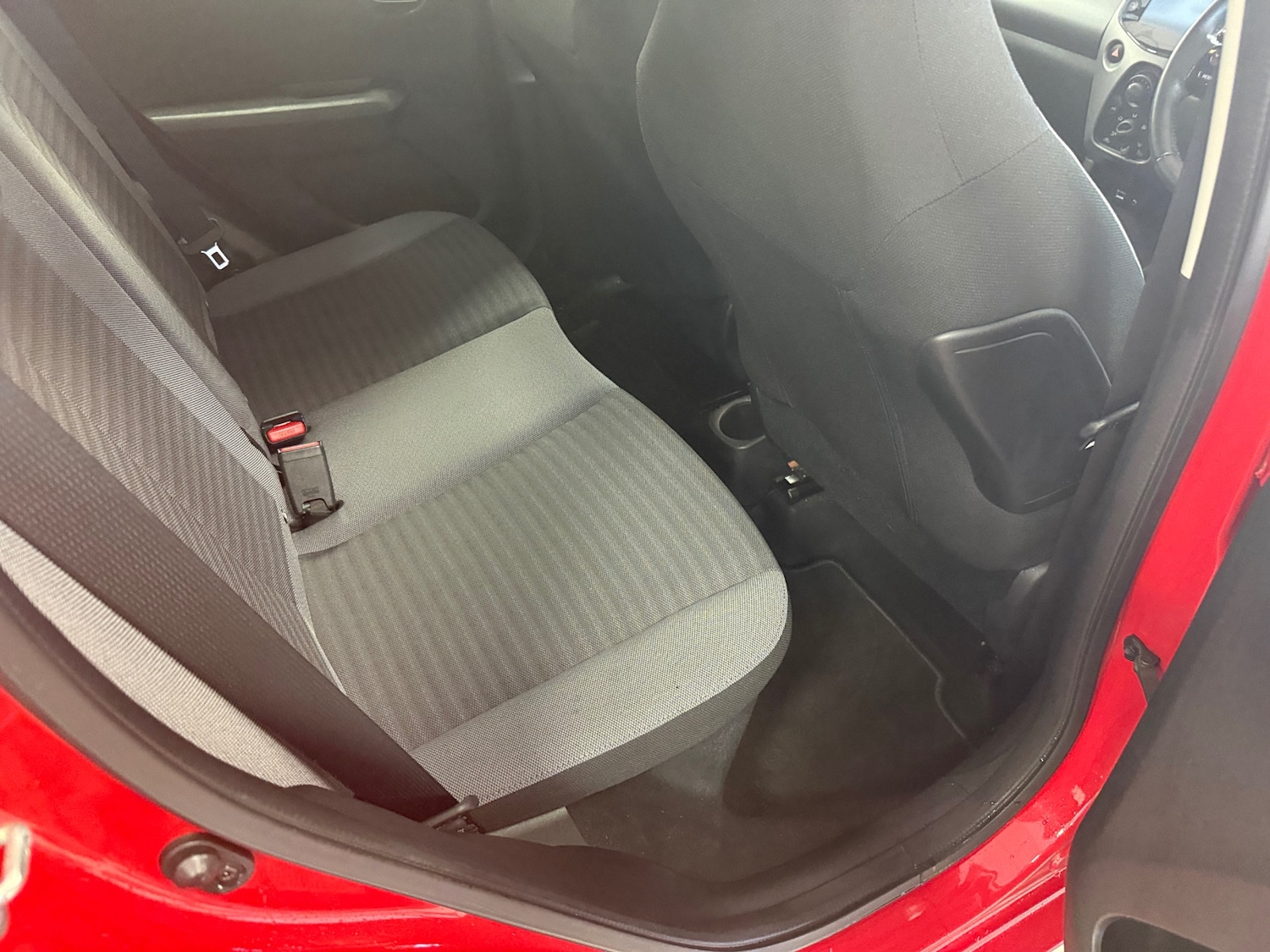 Used Toyota AYGO 2019 for sale - 77474988: Photo 30