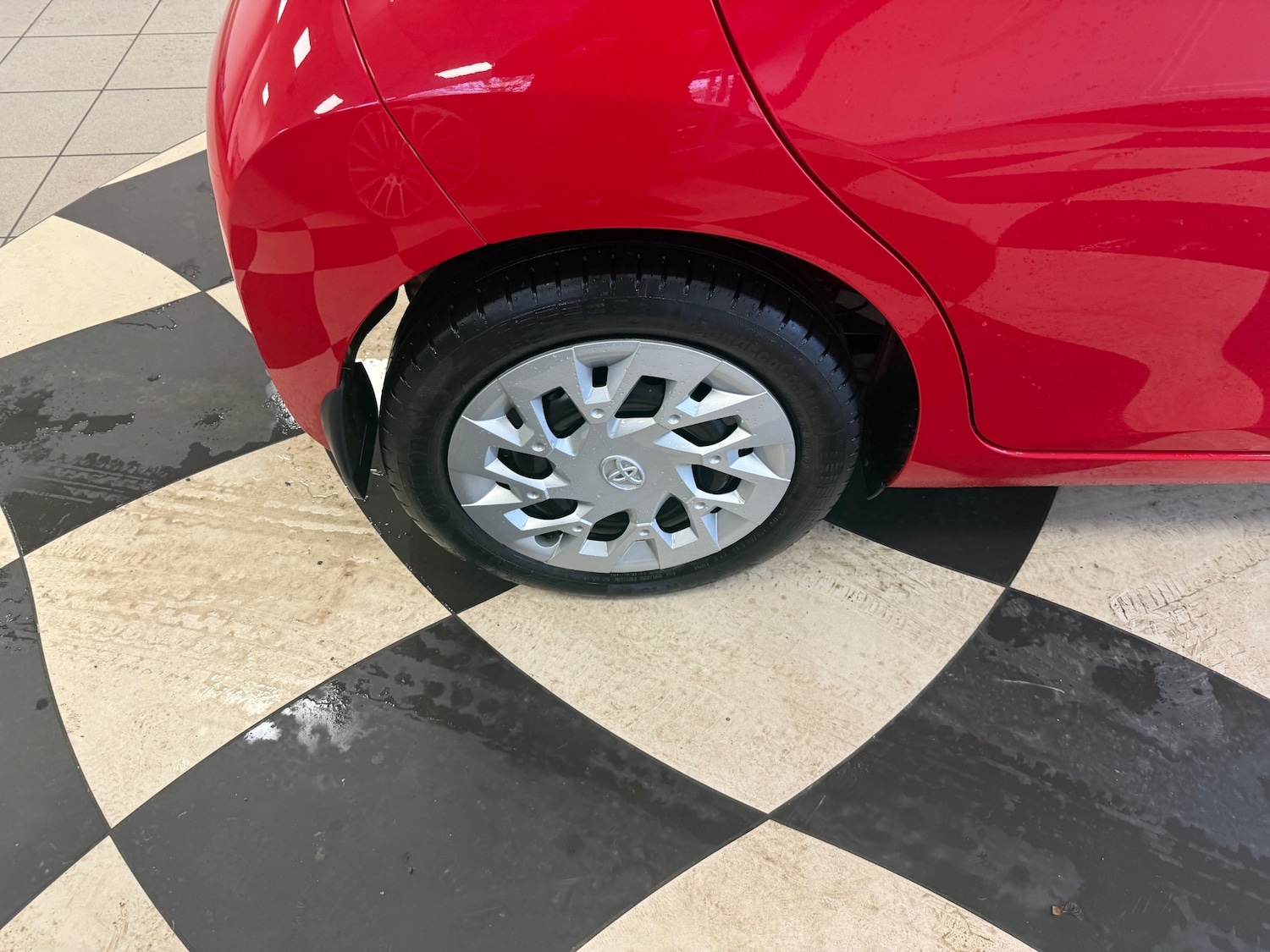 Used Toyota AYGO 2019 for sale - 77474988: Photo 8