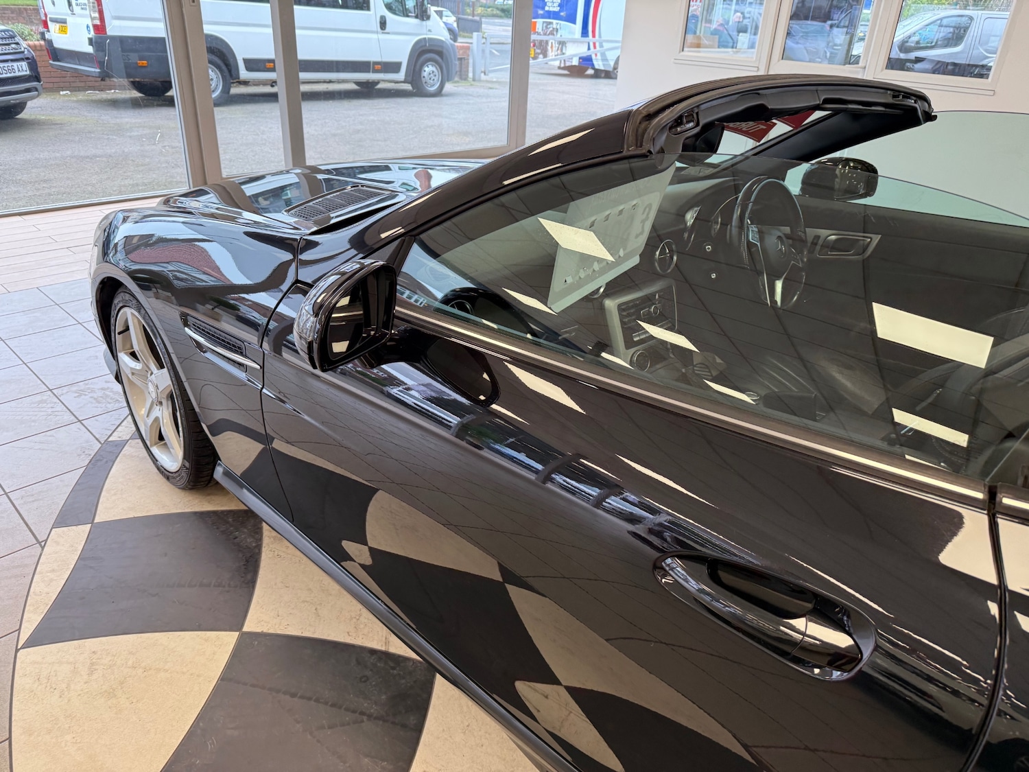 Used Mercedes-Benz SLK 2013 for sale - 77742471: Photo 16