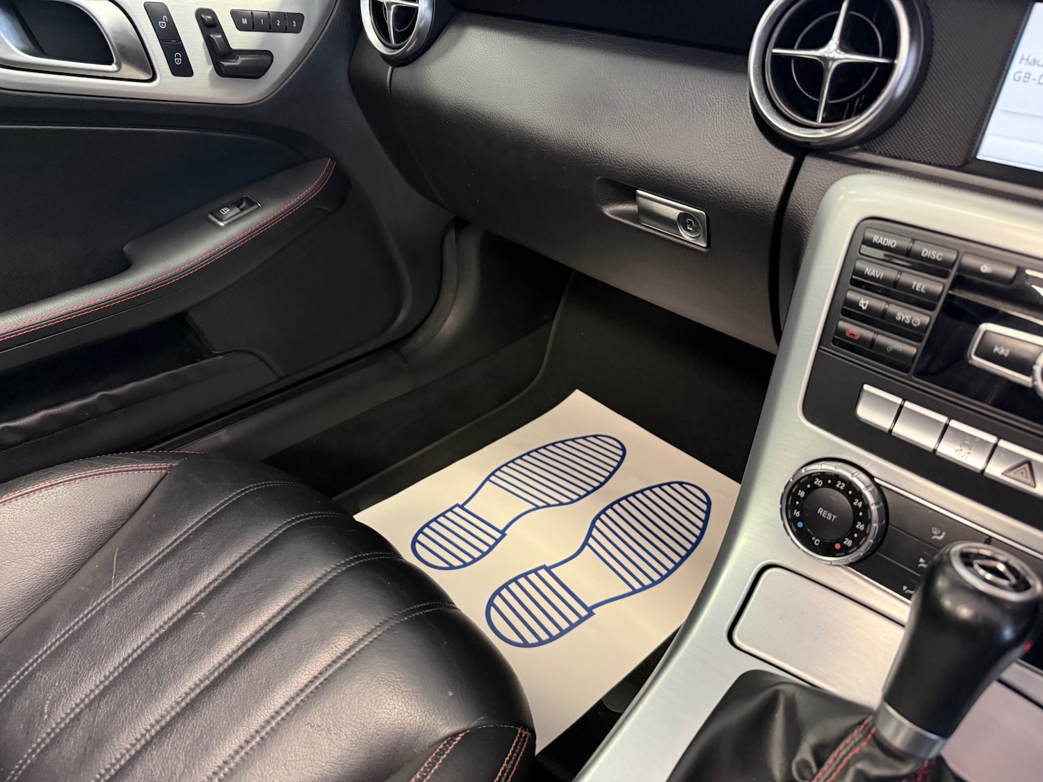 Used Mercedes-Benz SLK 2013 for sale - 77742471: Photo 30