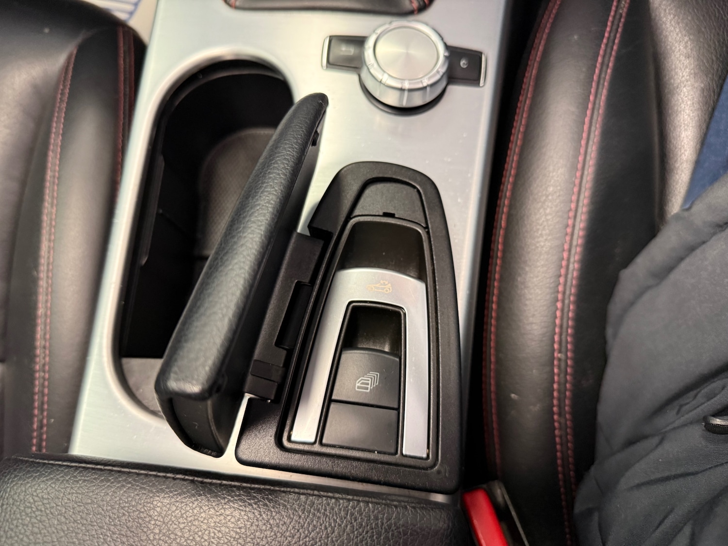 Used Mercedes-Benz SLK 2013 for sale - 77742471: Photo 33