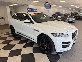 Used Jaguar F-Pace 2017 for sale - 78497926: Photo
