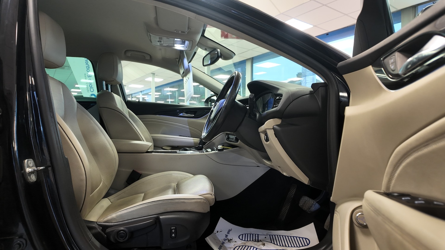 Used Vauxhall Insignia 2018 for sale - 76719136: Photo 11