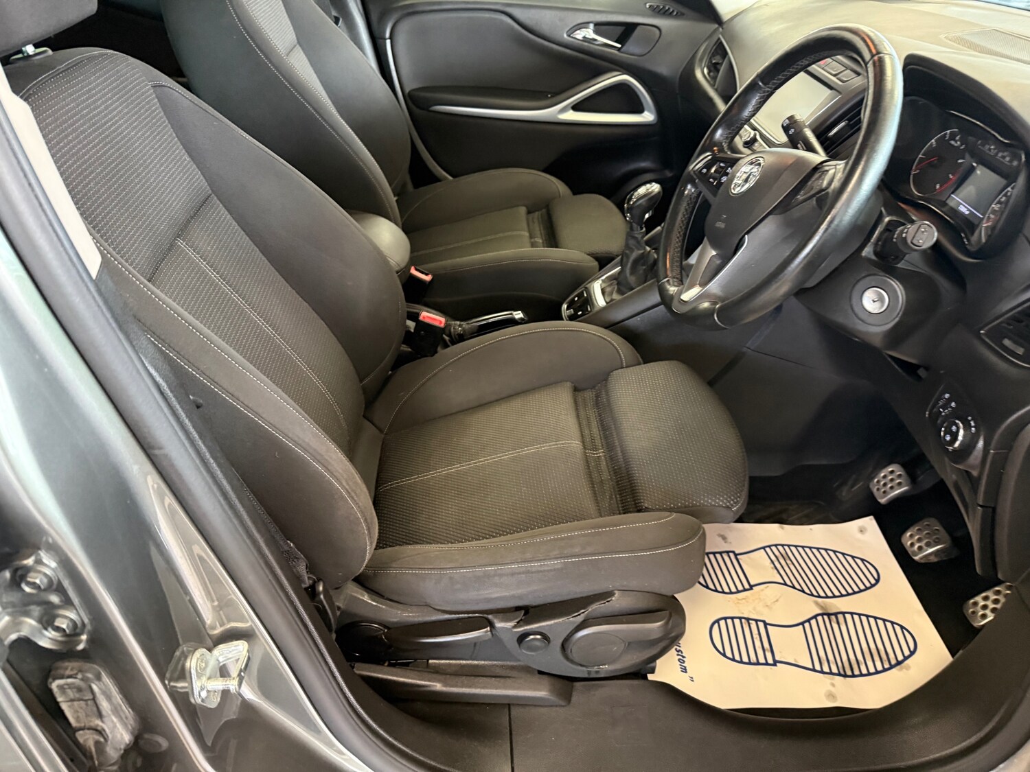 Used Vauxhall Zafira 2017 for sale - 77701514: Photo 20