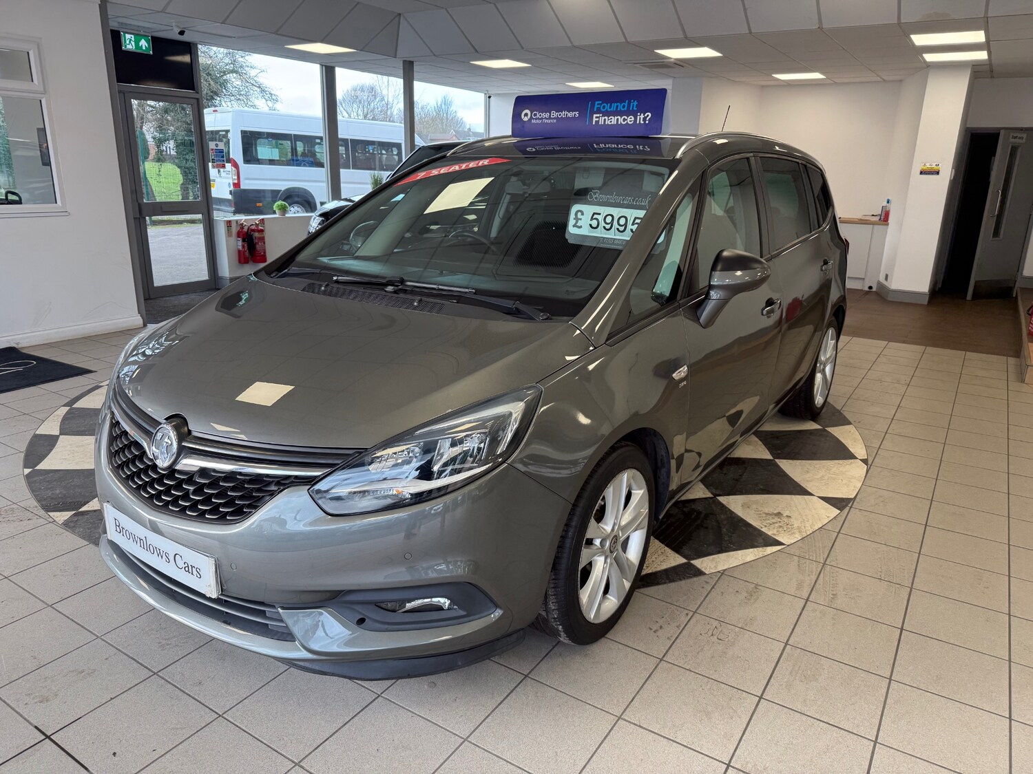 Used Vauxhall Zafira 2017 for sale - 77701514: Photo 3