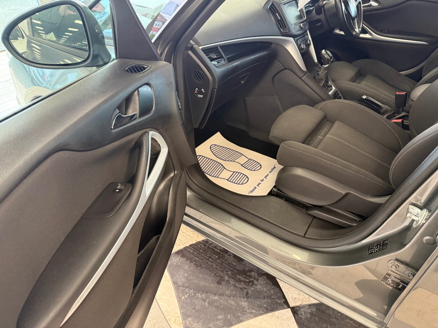 Used Vauxhall Zafira 2017 for sale - 77701514: Photo 39