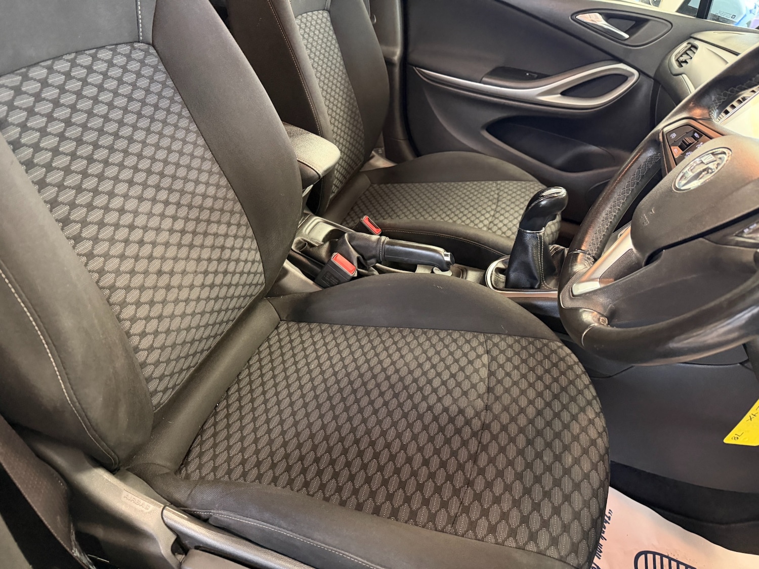 Used Vauxhall Astra 2018 for sale - 76253625: Photo 13