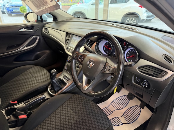 Used Vauxhall Astra 2018 for sale - 76253625: Photo 14