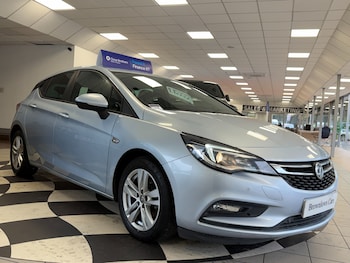 Used Vauxhall Astra 2018 for sale - 76253625: Photo