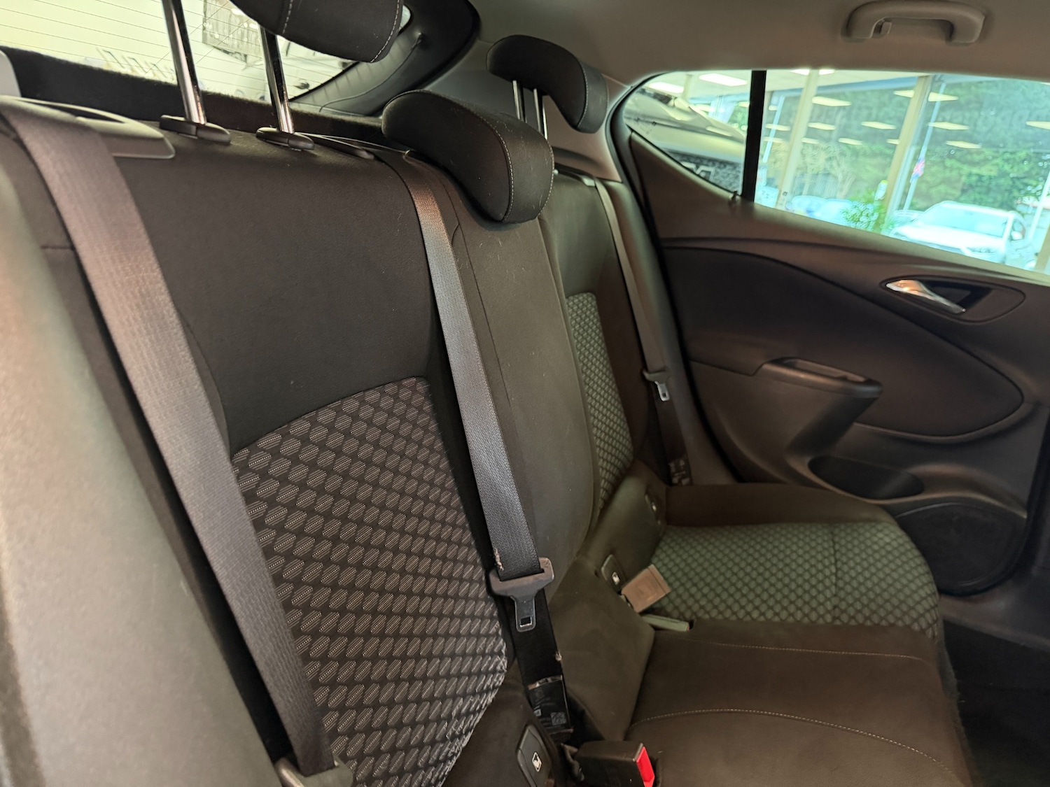 Used Vauxhall Astra 2018 for sale - 76253625: Photo 23