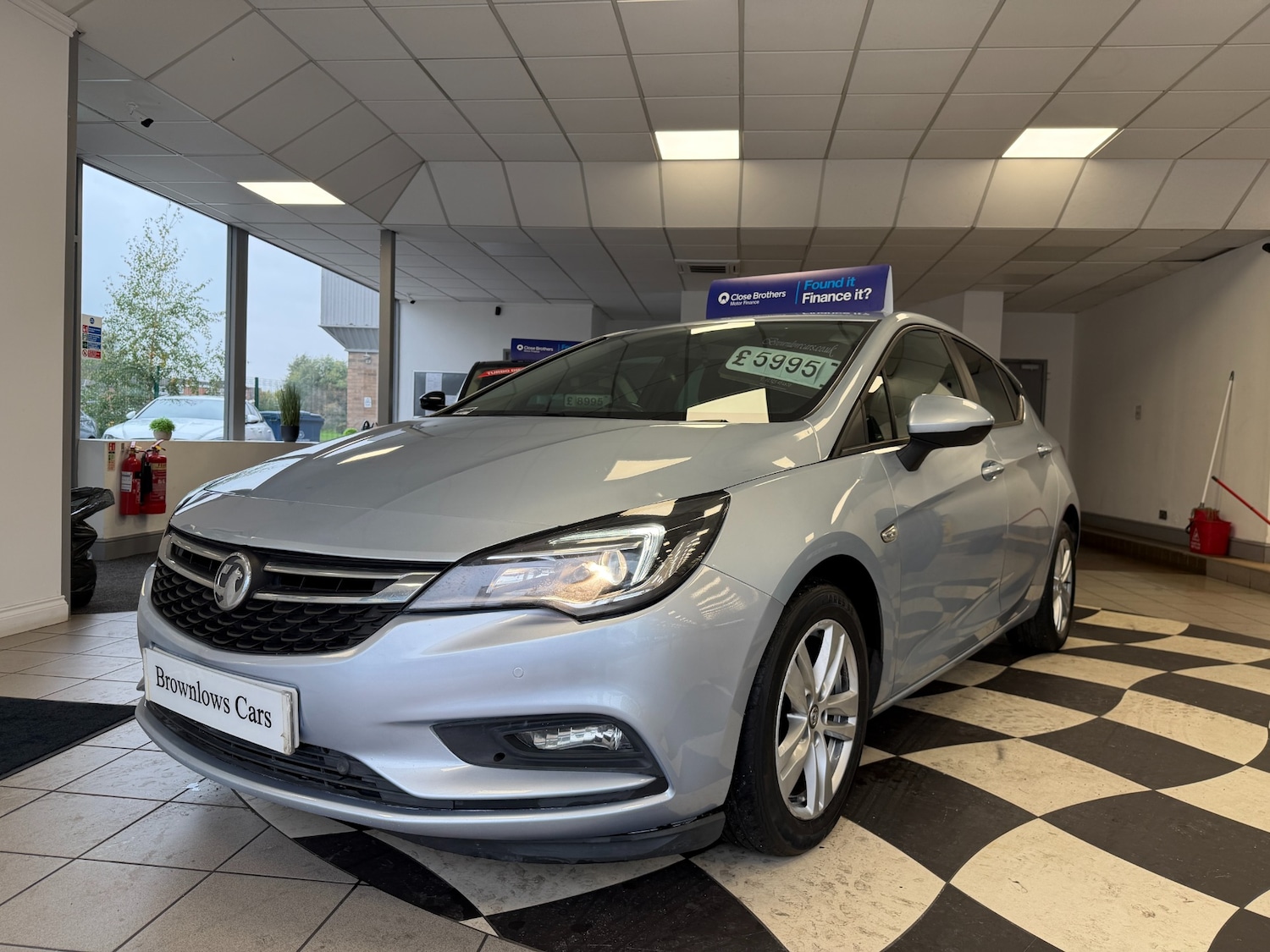 Used Vauxhall Astra 2018 for sale - 76253625: Photo 3