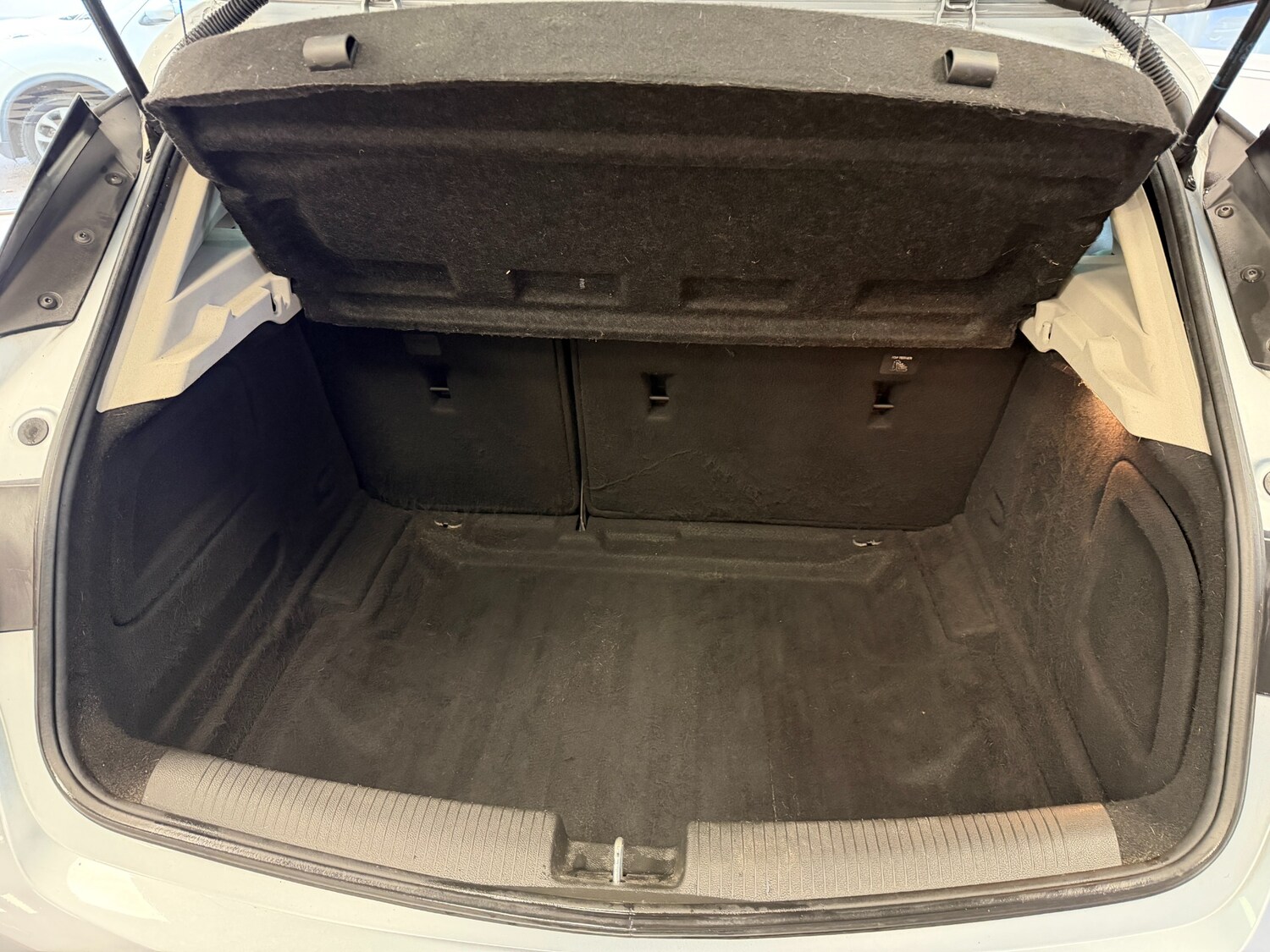 Used Vauxhall Astra 2018 for sale - 76253625: Photo 32