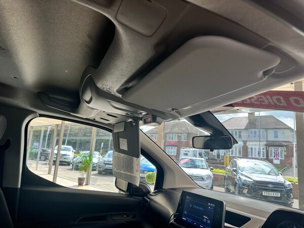 Used Peugeot Rifter 2020 for sale - 74576989: Photo 22