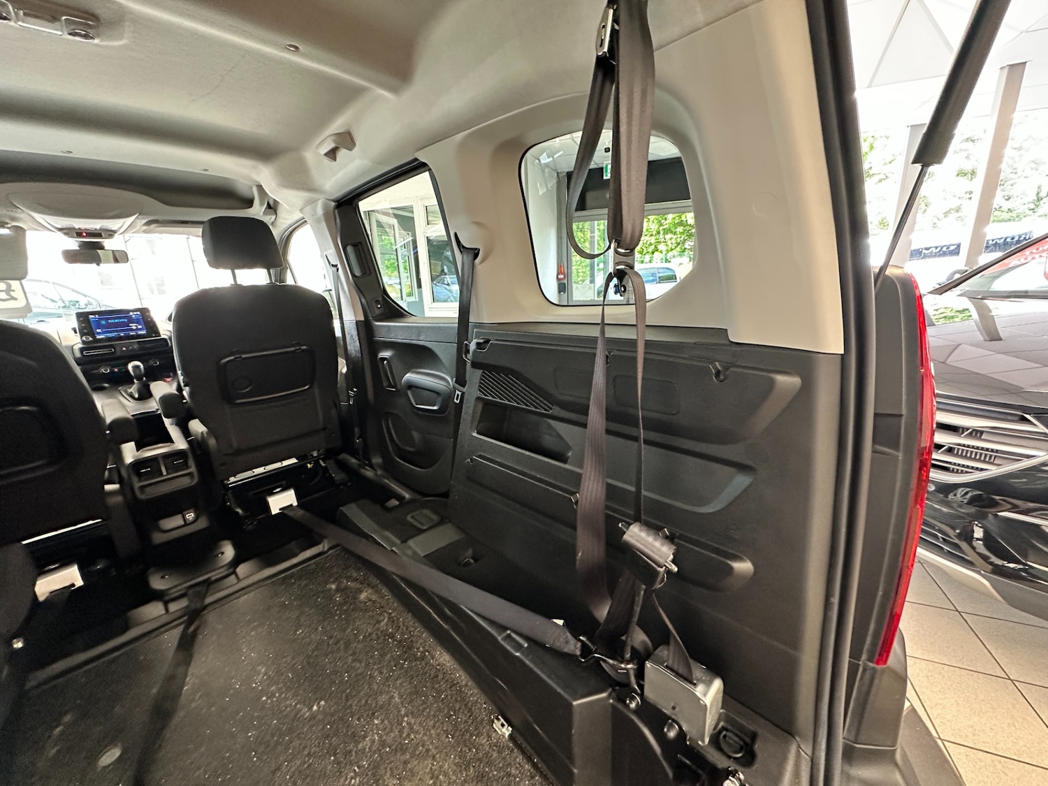 Vehicle 43