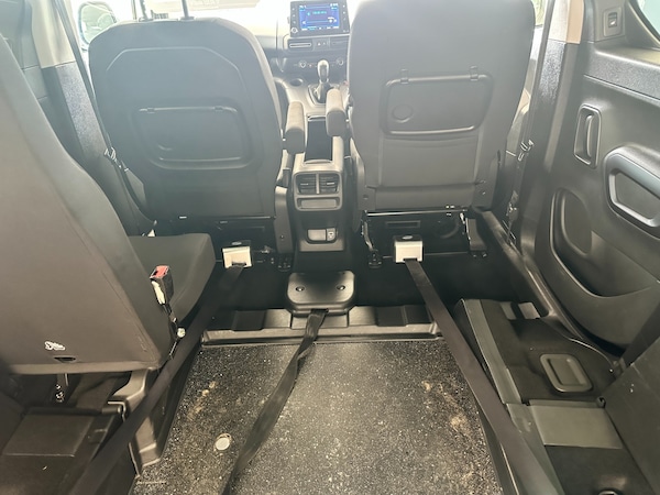 Used Peugeot Rifter 2020 for sale - 74576989: Photo 45