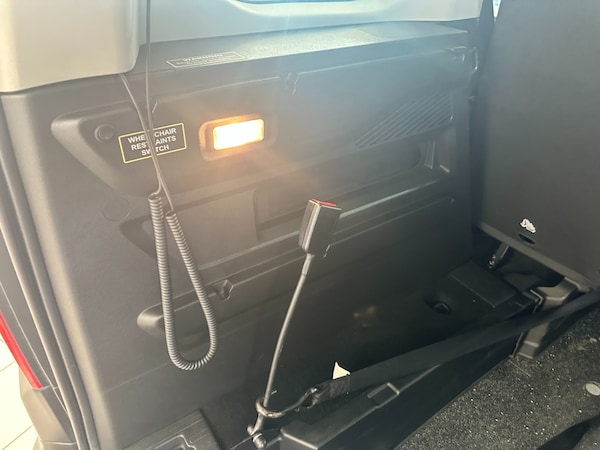 Used Peugeot Rifter 2020 for sale - 74576989: Photo 46