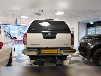 Used Nissan Navara 2015 for sale - 76464781: Photo