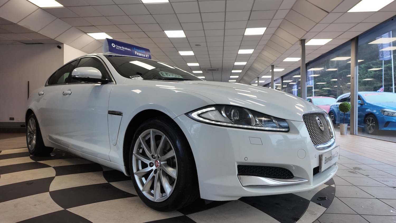 Used Jaguar XF 2014 for sale - 76791584: Photo 1