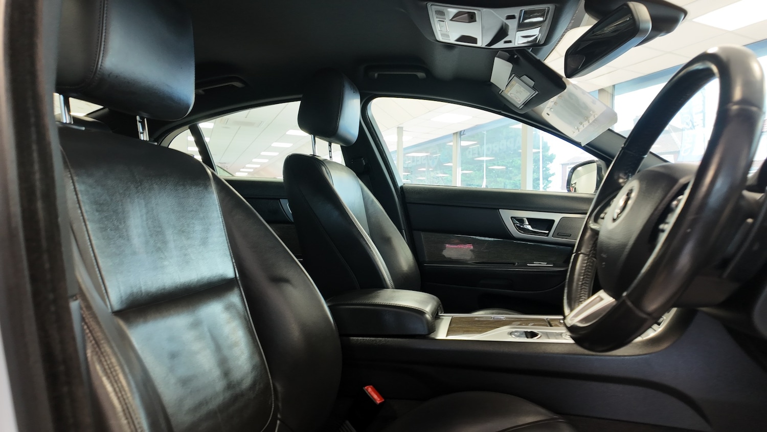 Used Jaguar XF 2014 for sale - 76791584: Photo 12