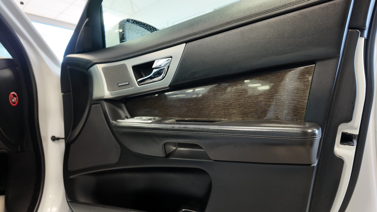 Used Jaguar XF 2014 for sale - 76791584: Photo 23