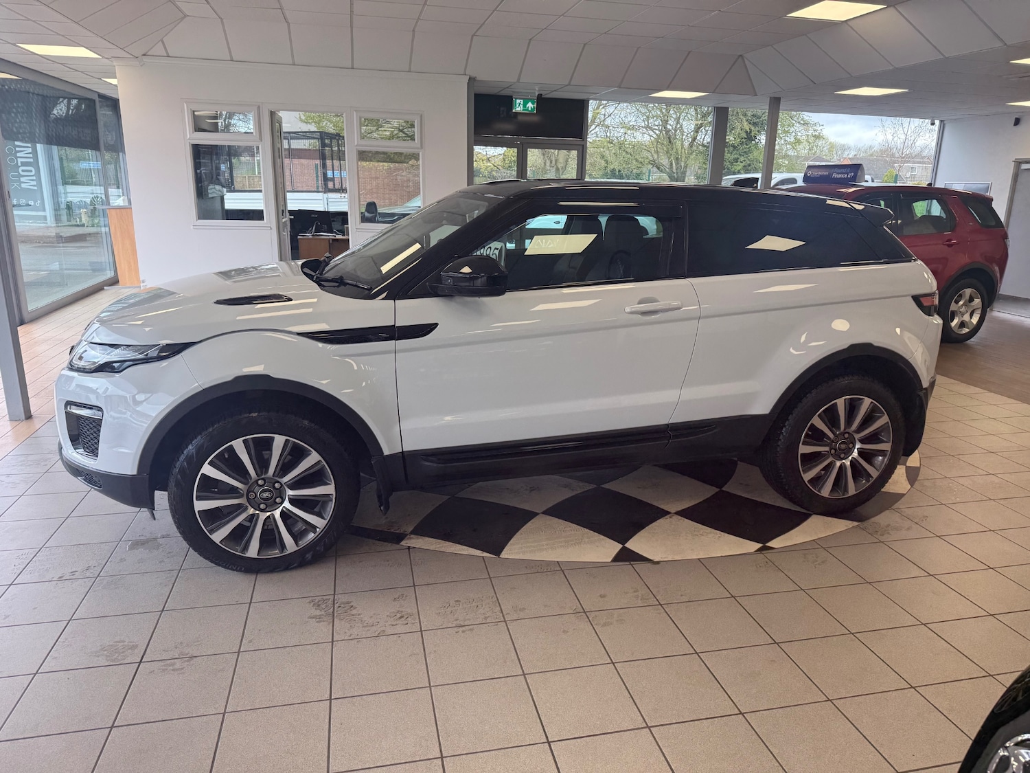 Used Land Rover Range Rover Evoque 2017 for sale - 78121963: Photo 4