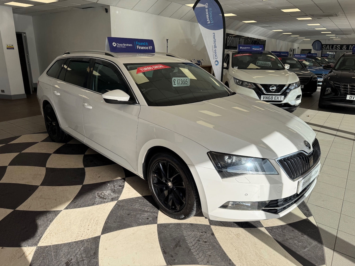 Used Skoda Superb 2015 for sale - 77639835: Photo 1