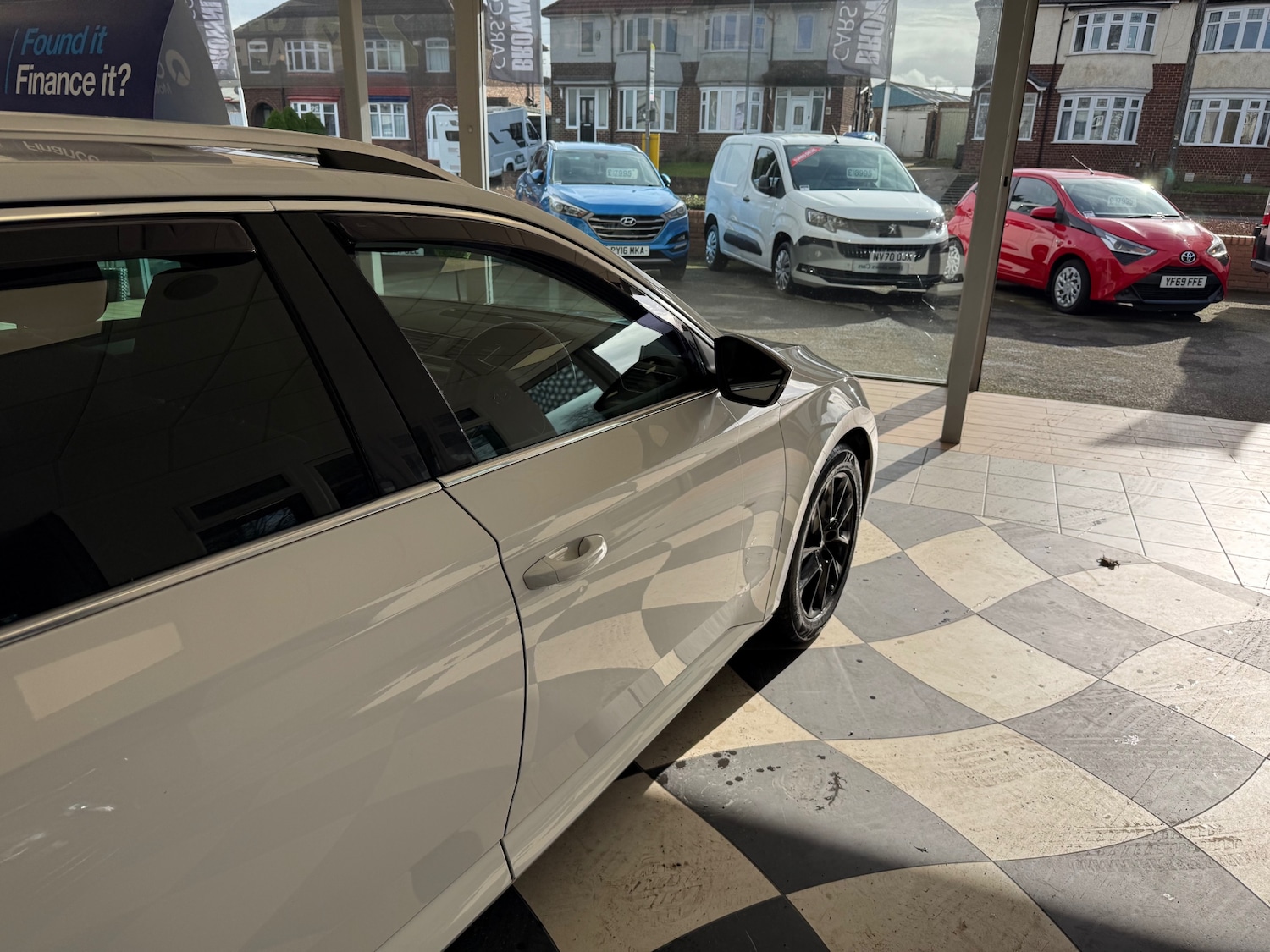 Used Skoda Superb 2015 for sale - 77639835: Photo 12