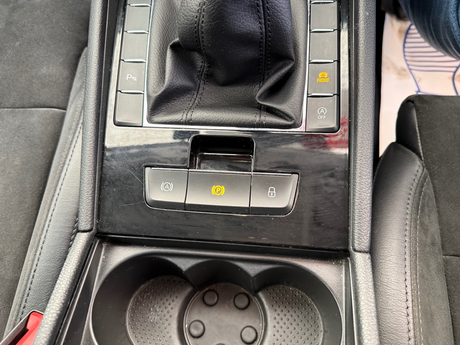 Used Skoda Superb 2015 for sale - 77639835: Photo 29