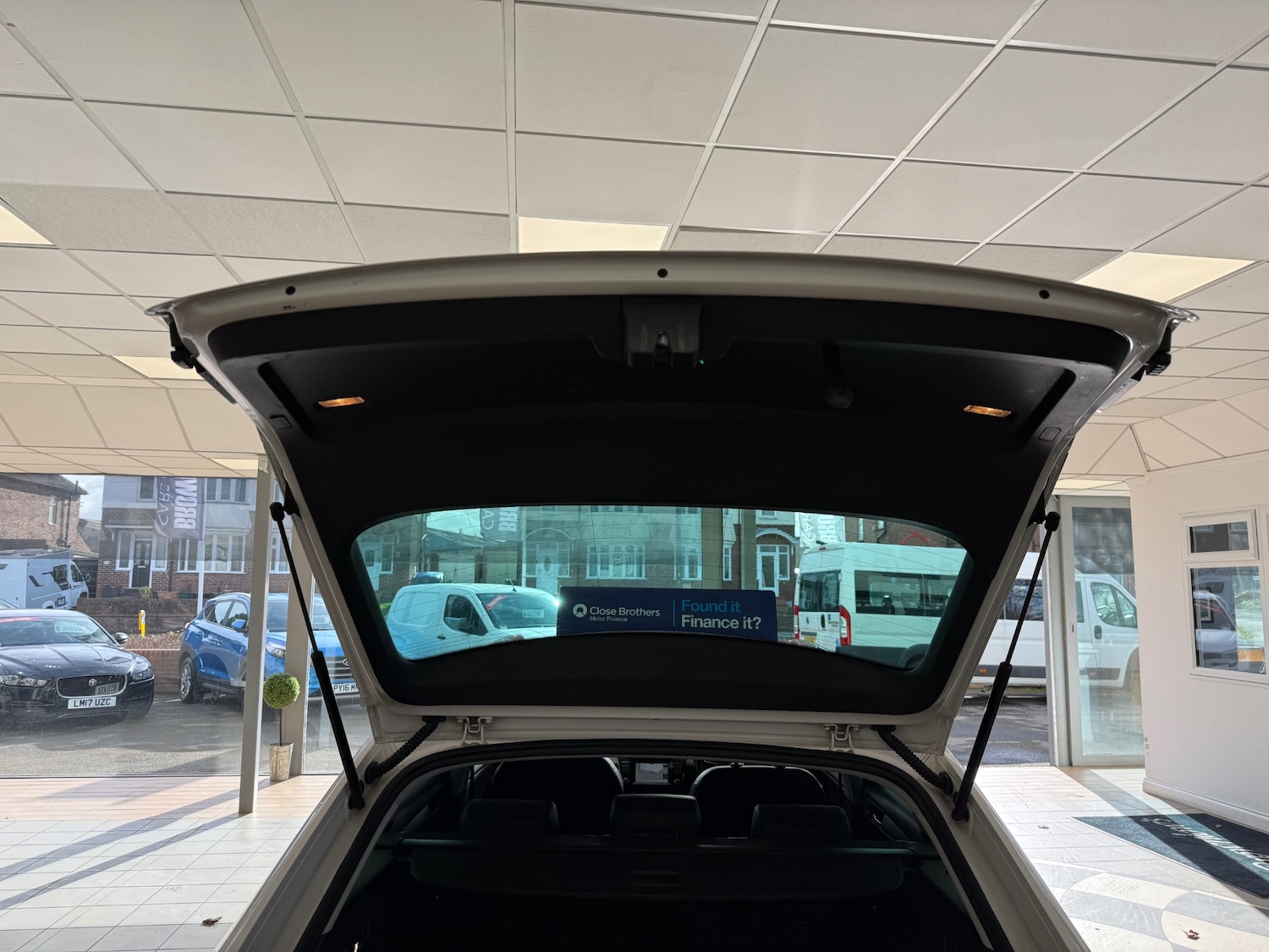 Used Skoda Superb 2015 for sale - 77639835: Photo 37