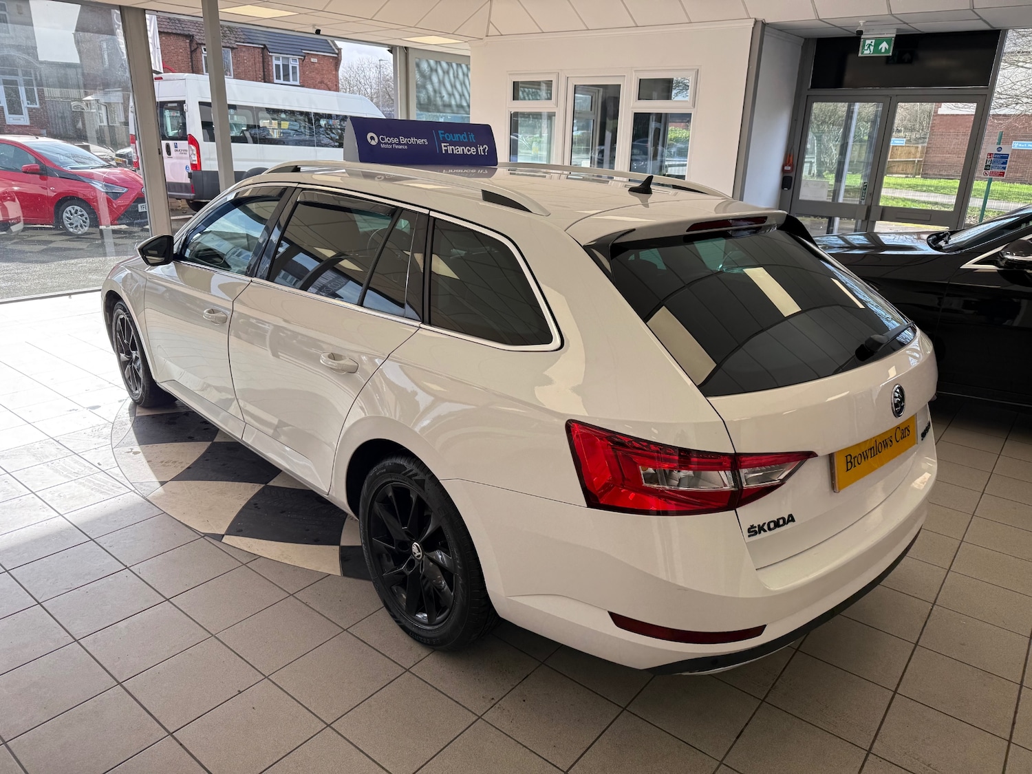 Used Skoda Superb 2015 for sale - 77639835: Photo 5