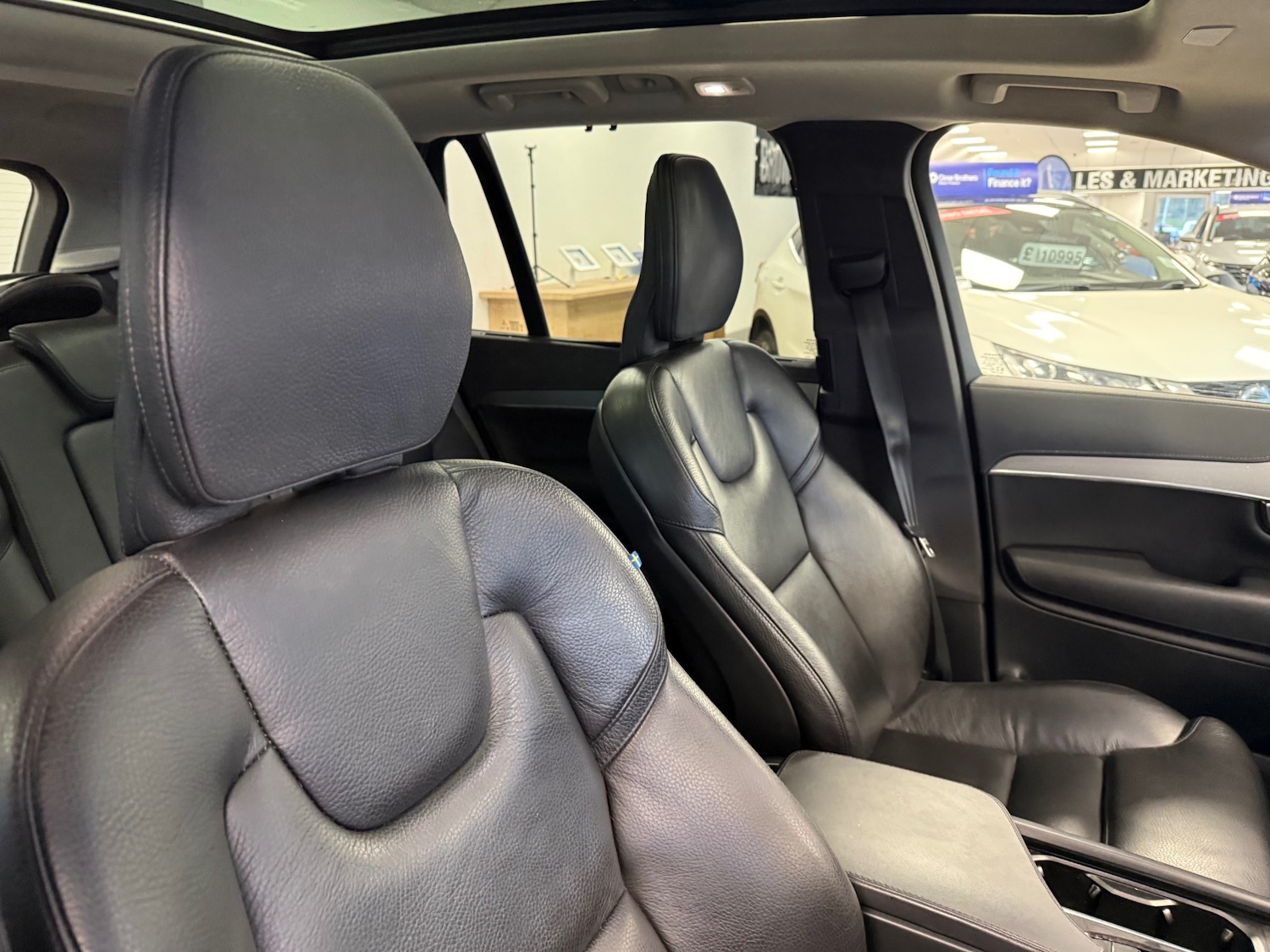 Used Volvo XC90 2023 for sale - 77640383: Photo 23