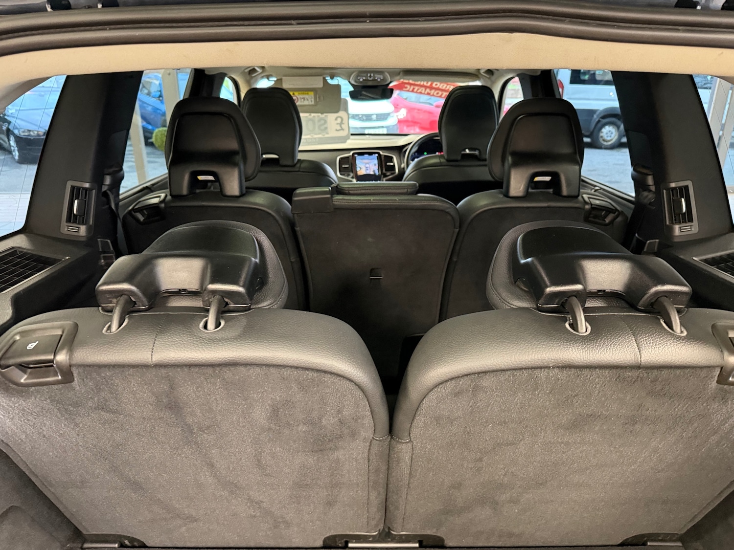 Used Volvo XC90 2023 for sale - 77640383: Photo 38