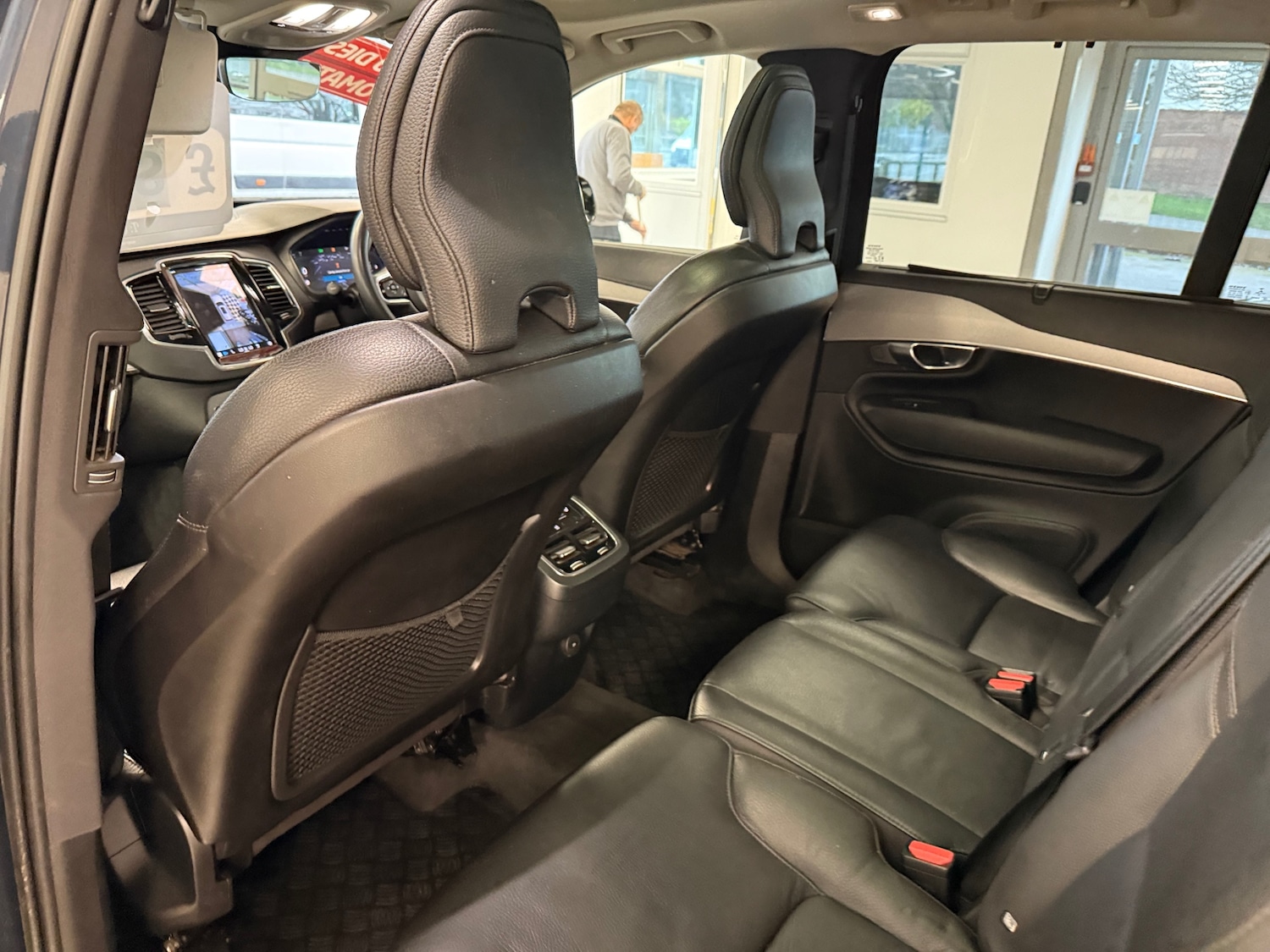 Used Volvo XC90 2023 for sale - 77640383: Photo 40