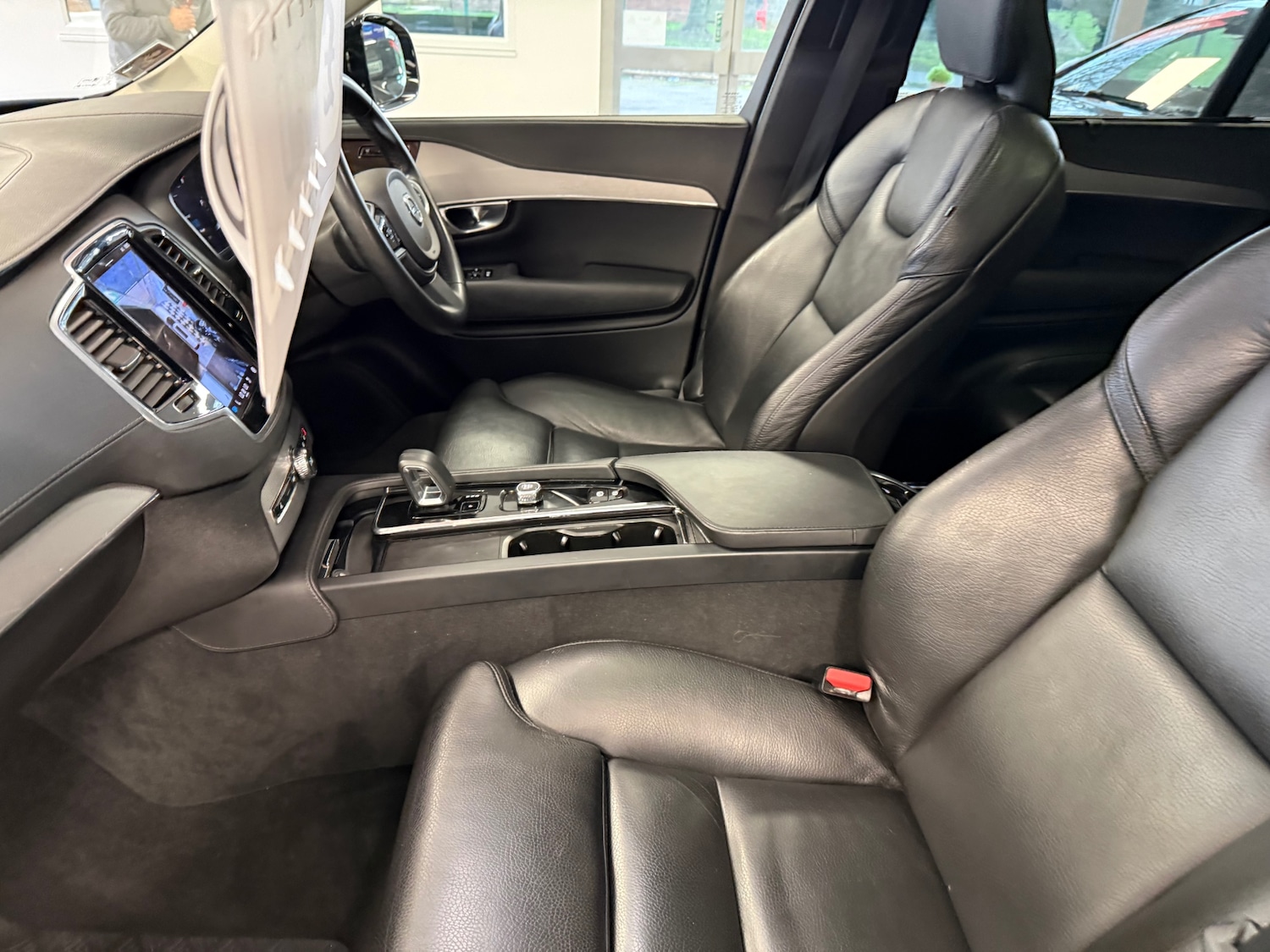 Used Volvo XC90 2023 for sale - 77640383: Photo 43