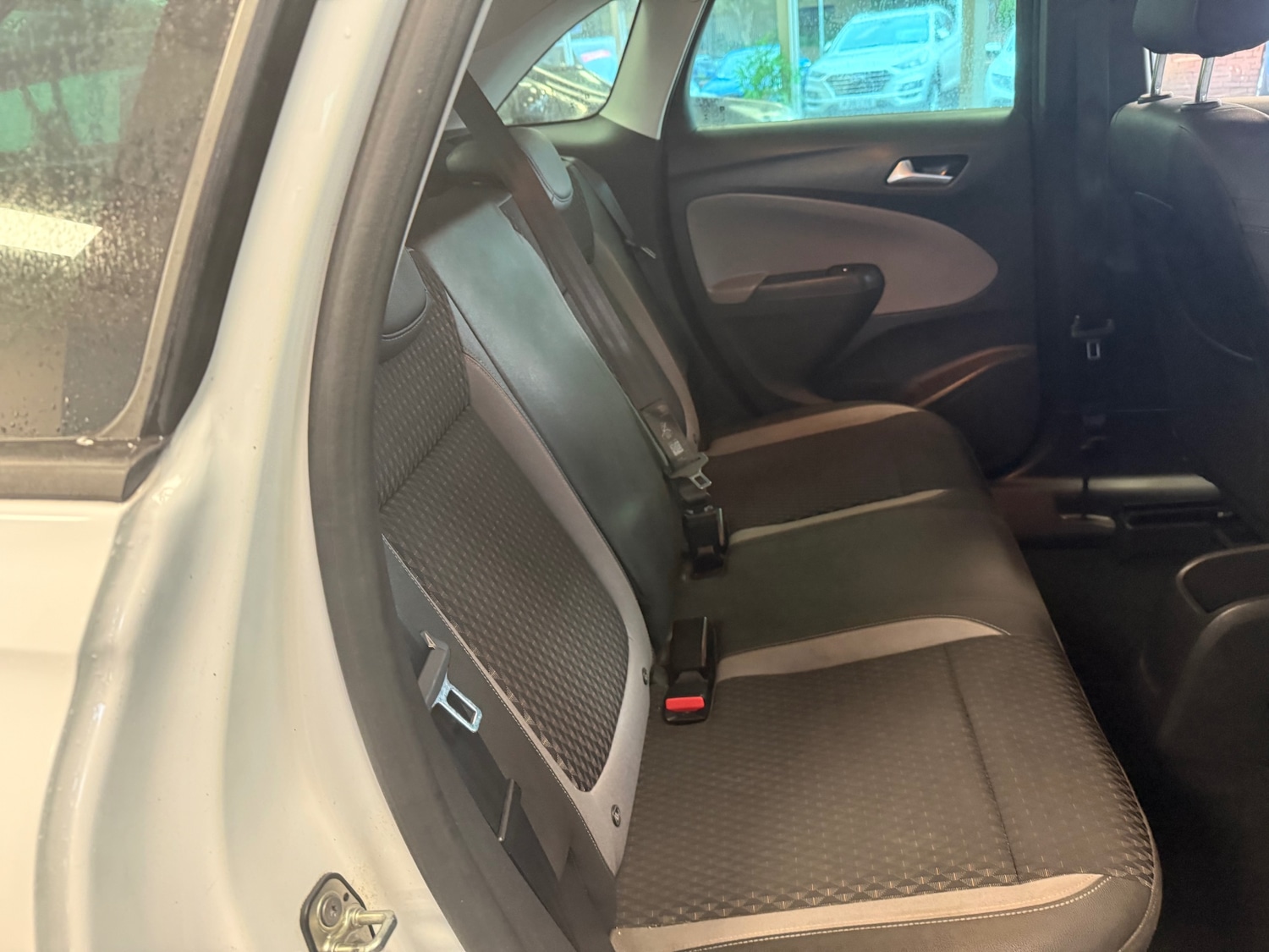 Used Vauxhall Crossland X 2018 for sale - 77069082: Photo 31