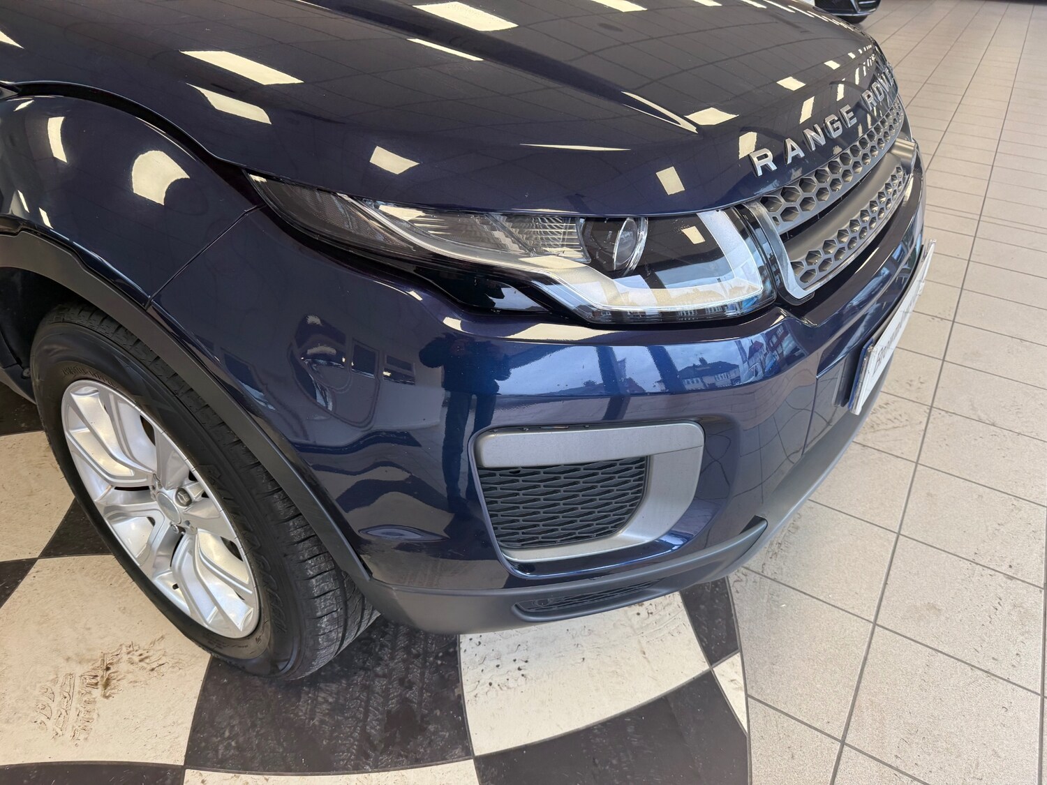 Used Land Rover Range Rover Evoque 2016 for sale - 77675289: Photo 12