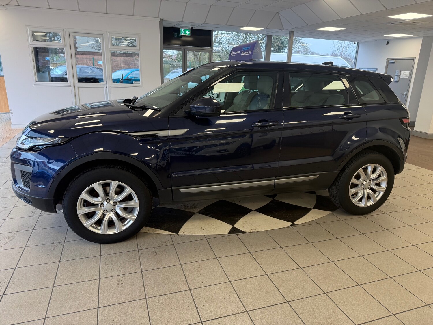 Used Land Rover Range Rover Evoque 2016 for sale - 77675289: Photo 7